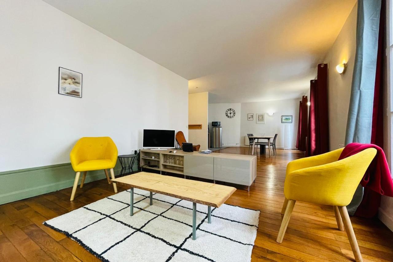 Apartmán The Magnificent Bordeaux Loft In The Hyper-Center Of Tours Exteriér fotografie